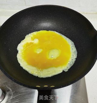 香椿炒鸡蛋的做法步骤：8