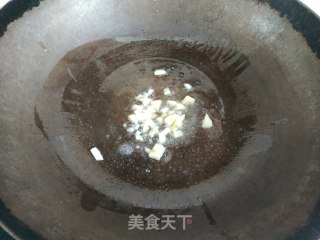 韭菜炒八爪鱼的做法步骤：8
