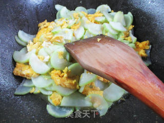 鸭蛋炒夜开花的做法步骤：13
