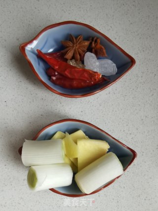 干豆角烧排骨的做法步骤：3