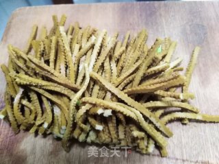 香菜拌豆腐丝的做法步骤：2