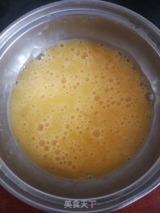 蒜薹炒鸡蛋的做法步骤：3