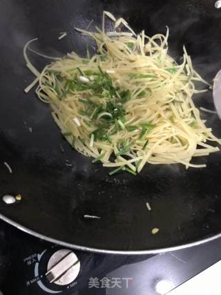 清炒土豆丝的做法步骤：5