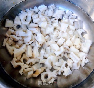 什锦藕丁的做法步骤：5