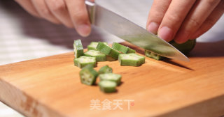 秋葵藜麦蛋饼的做法步骤：4