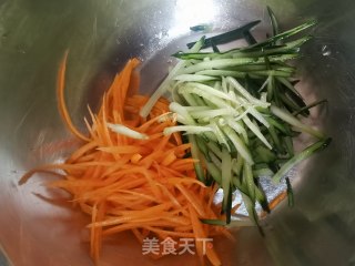 手撕鸡丝的做法步骤：3