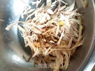 手撕鸡丝的做法步骤：11