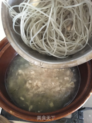 菠菜鸡肉汤的做法步骤：7