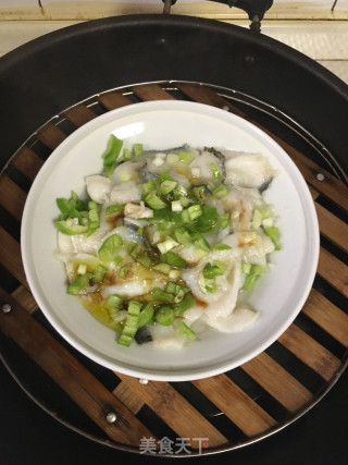 清蒸黑鱼片的做法步骤：5