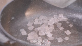 蜜汁草莓，只需3步的做法步骤：2