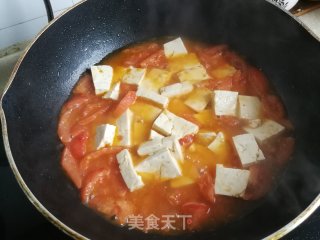 番茄虾仁炖豆腐的做法步骤：6