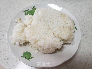 鹅蛋炒米饭的做法步骤：2