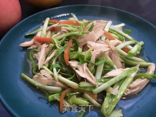 蒜黄炒鸡胸肉的做法步骤：16
