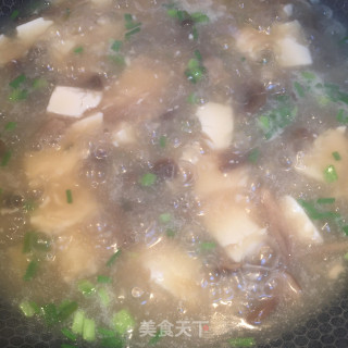 菌菇豆腐汤的做法步骤：7