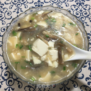菌菇豆腐汤的做法步骤：9