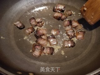 腊肉炒柚子皮的做法步骤：7