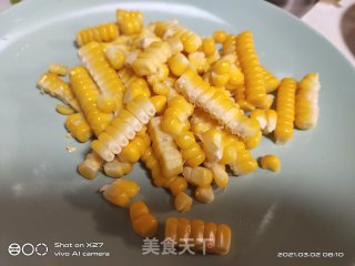 牛肉火腿玉米鸡蛋沙拉的做法步骤：4