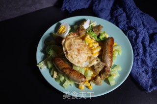 牛肉火腿玉米鸡蛋沙拉的做法步骤：6
