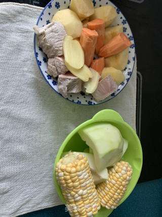 木瓜苹果汤/随心汤的做法步骤：2