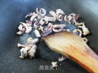 乌贼鲞炒芦笋的做法步骤：7