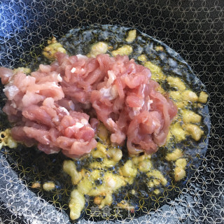 酸辣肉丝葛根粉的做法步骤：7
