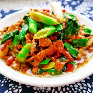 蒜苗炒牛肉的做法步骤：10