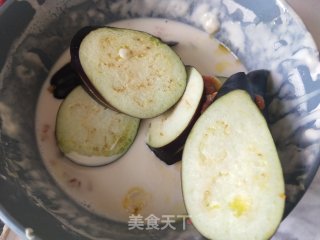 酥炸茄盒的做法步骤：4