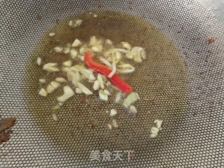 苯豆芽炒彩椒的做法步骤：2