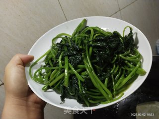 清炒地瓜苗的做法步骤：6