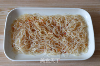 笋干老鸭煲+蒜蓉粉丝虾的做法步骤：10
