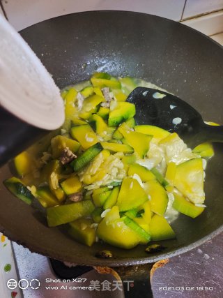 肉片烧小南瓜的做法步骤：5