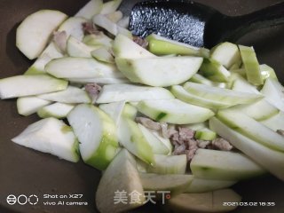 肉片烧夜开花的做法步骤：3
