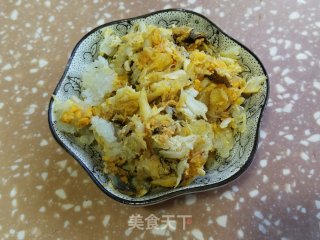 蟹粉馄饨的做法步骤：1