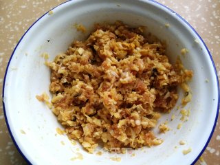 蟹粉馄饨的做法步骤：5