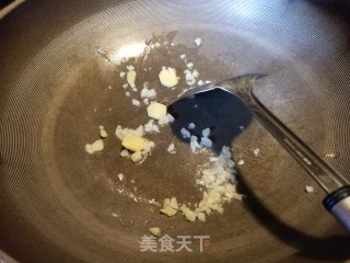 菠菜炒鸭血的做法步骤：6