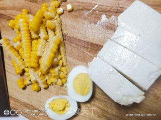 豆腐虾仁玉米沙拉的做法步骤：5