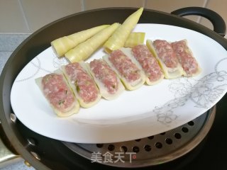 春笋最好吃的做法，保持竹笋清香脆嫩的口感，清蒸竹笋酿肉的做法步骤：5