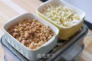 鱼骨瑶柱竹荪汤+肉末蒸豆腐+蒜蓉蒸金针菇的做法步骤：13