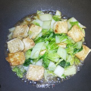 白菜炖豆腐的做法步骤：8