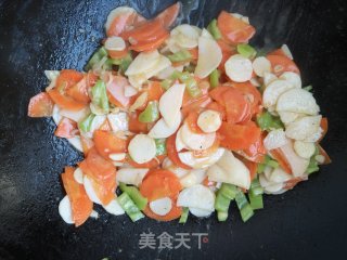 青椒胡萝卜炒山药的做法步骤：9