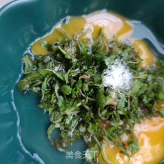 贻贝荠菜滑鹅蛋的做法步骤：5