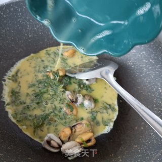贻贝荠菜滑鹅蛋的做法步骤：10