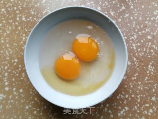 草子炒蛋的做法步骤：3