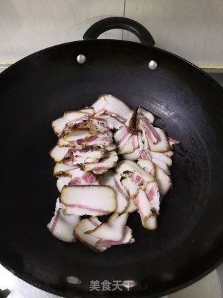 春笋炒腊肉的做法步骤：5