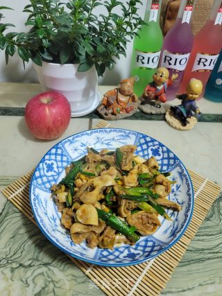 青蒜炒生肠的做法步骤：13