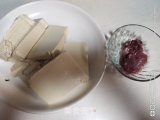 家常红烧豆腐的做法步骤：1