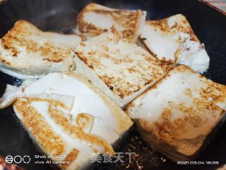 家常红烧豆腐的做法步骤：2