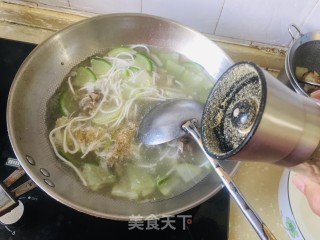 萝卜粉条炖羊肉的做法步骤：7