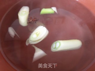 砂锅排骨汤的做法步骤：3