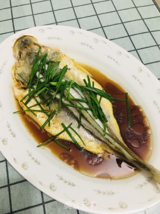 豉油黄花鱼的做法步骤：7